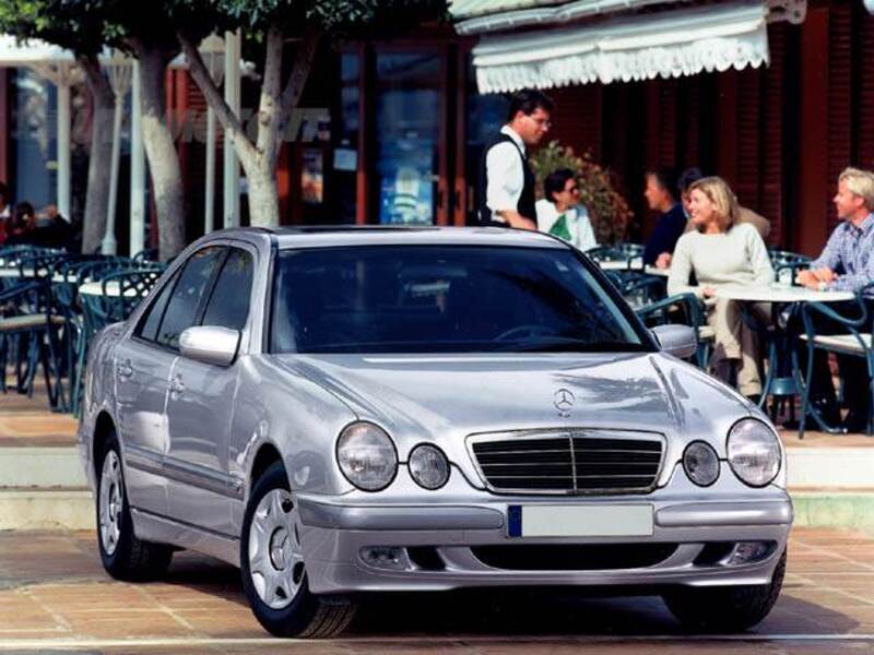 Mercedes-Benz Classe E 200 CDI cat Classic 