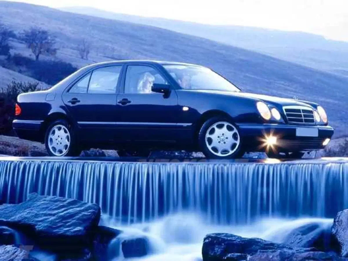 Mercedes-Benz Classe E 220 diesel cat Elegance