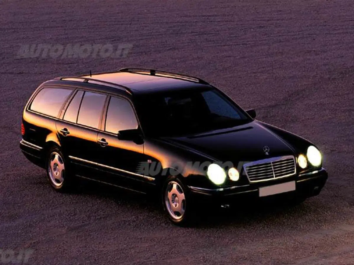 Mercedes-Benz Classe E Station Wagon 250 turbodiesel cat Avantgarde