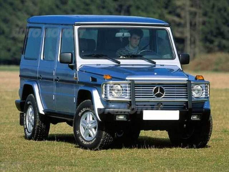 Mercedes-Benz Classe G 300 turbodiesel cat lungo 