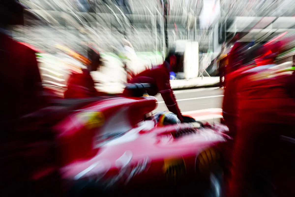 F1, GP Messico 2017: pole per Vettel (14)