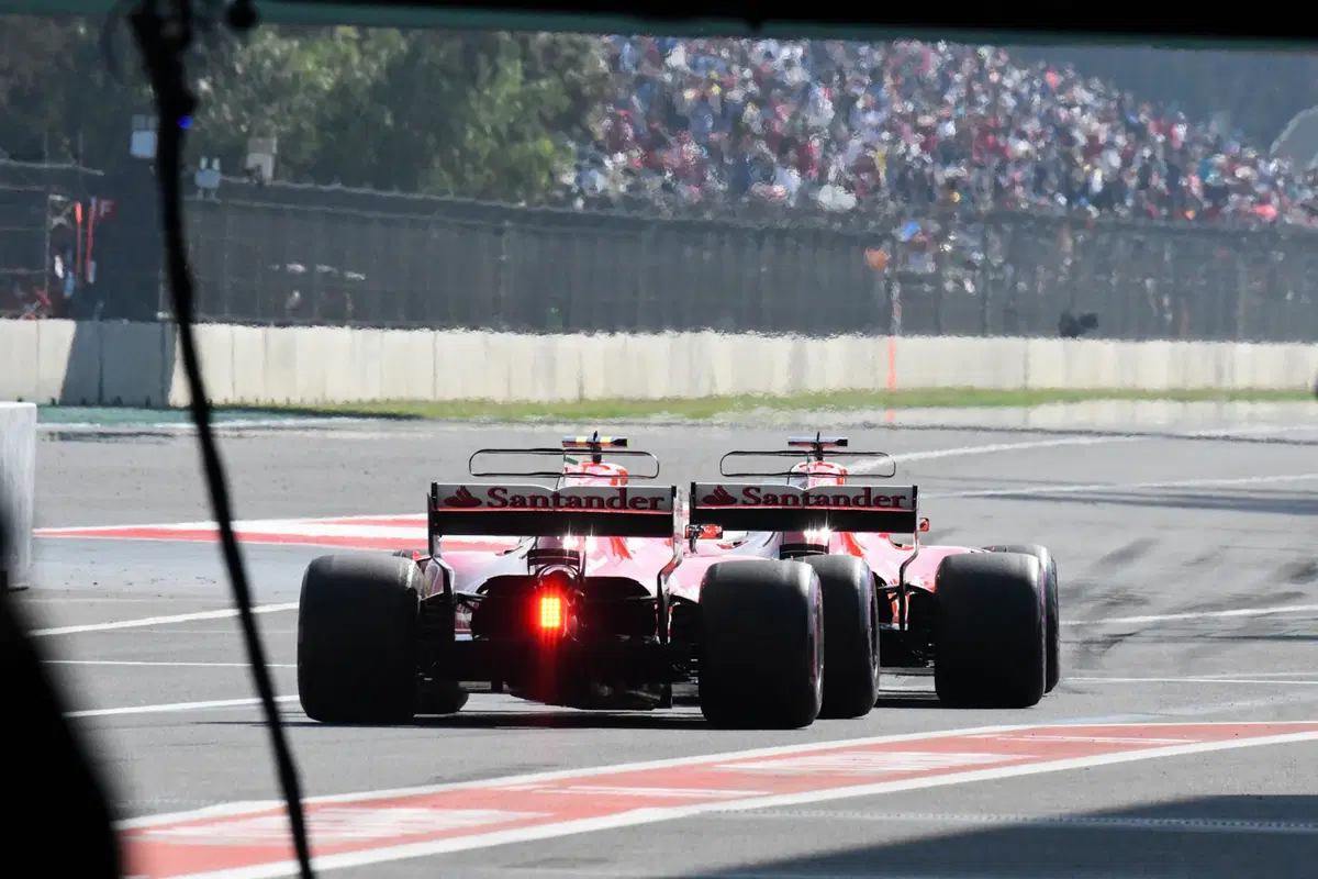 F1, GP Messico 2017: pole per Vettel (39)