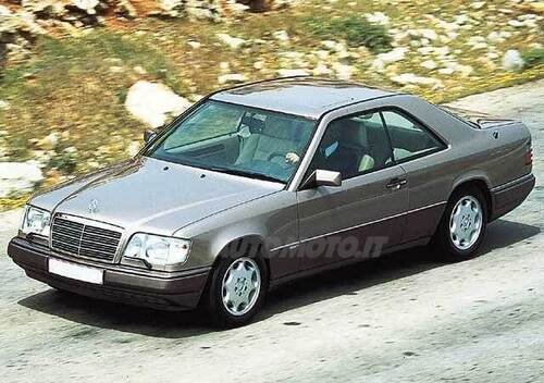 Mercedes-Benz Classe E Coup&eacute; (1993-96)
