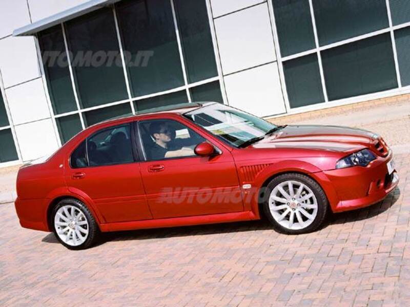 Mg ZS (2001-2005) ZS 115 TD 4 porte 