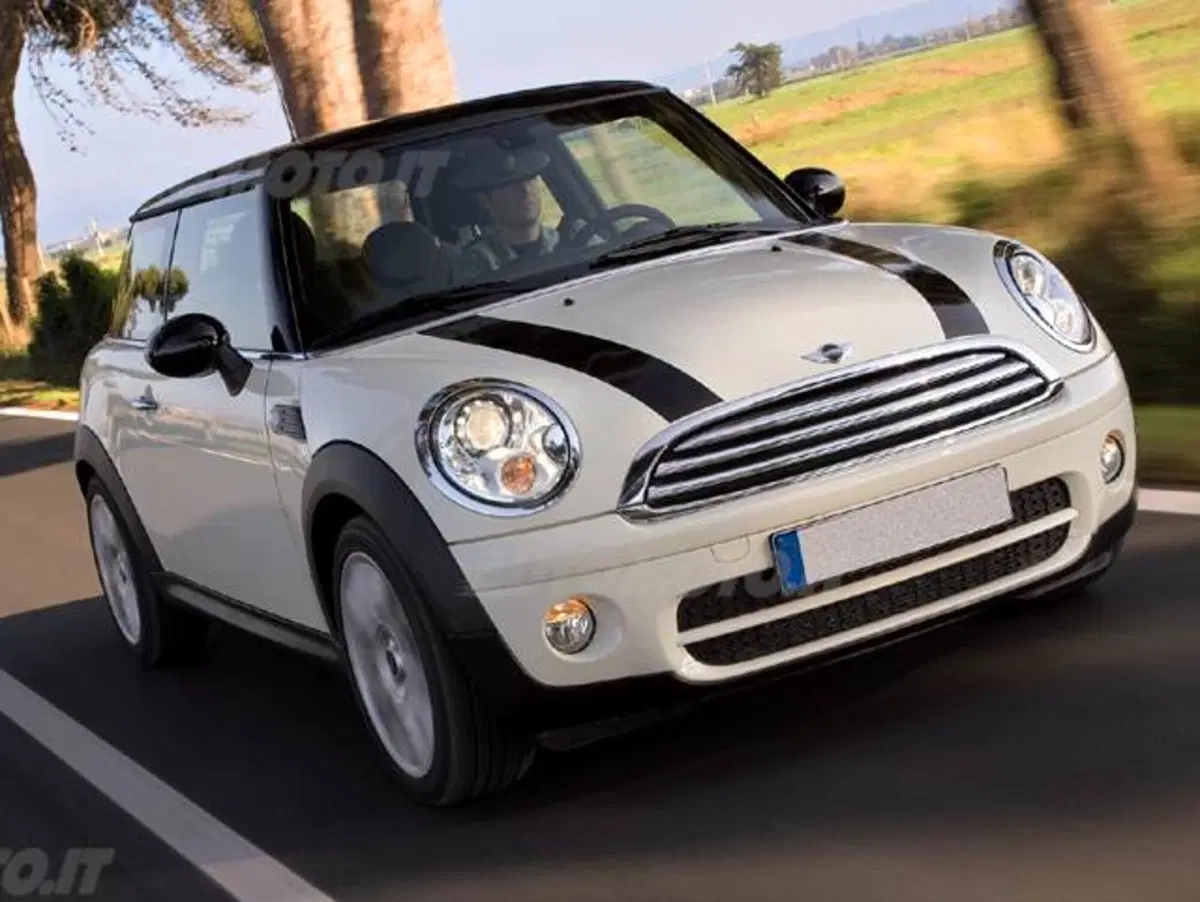 MINI Mini 1.6 16V Cooper D Salt