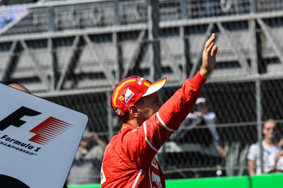 F1, GP Messico 2017: pole per Vettel (47)
