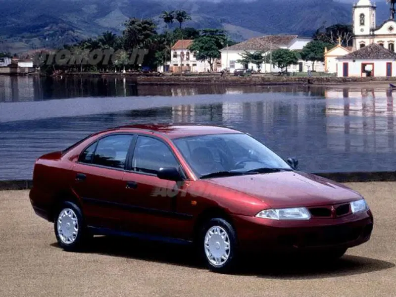 Mitsubishi Carisma 16V GDI cat 5 porte L Air