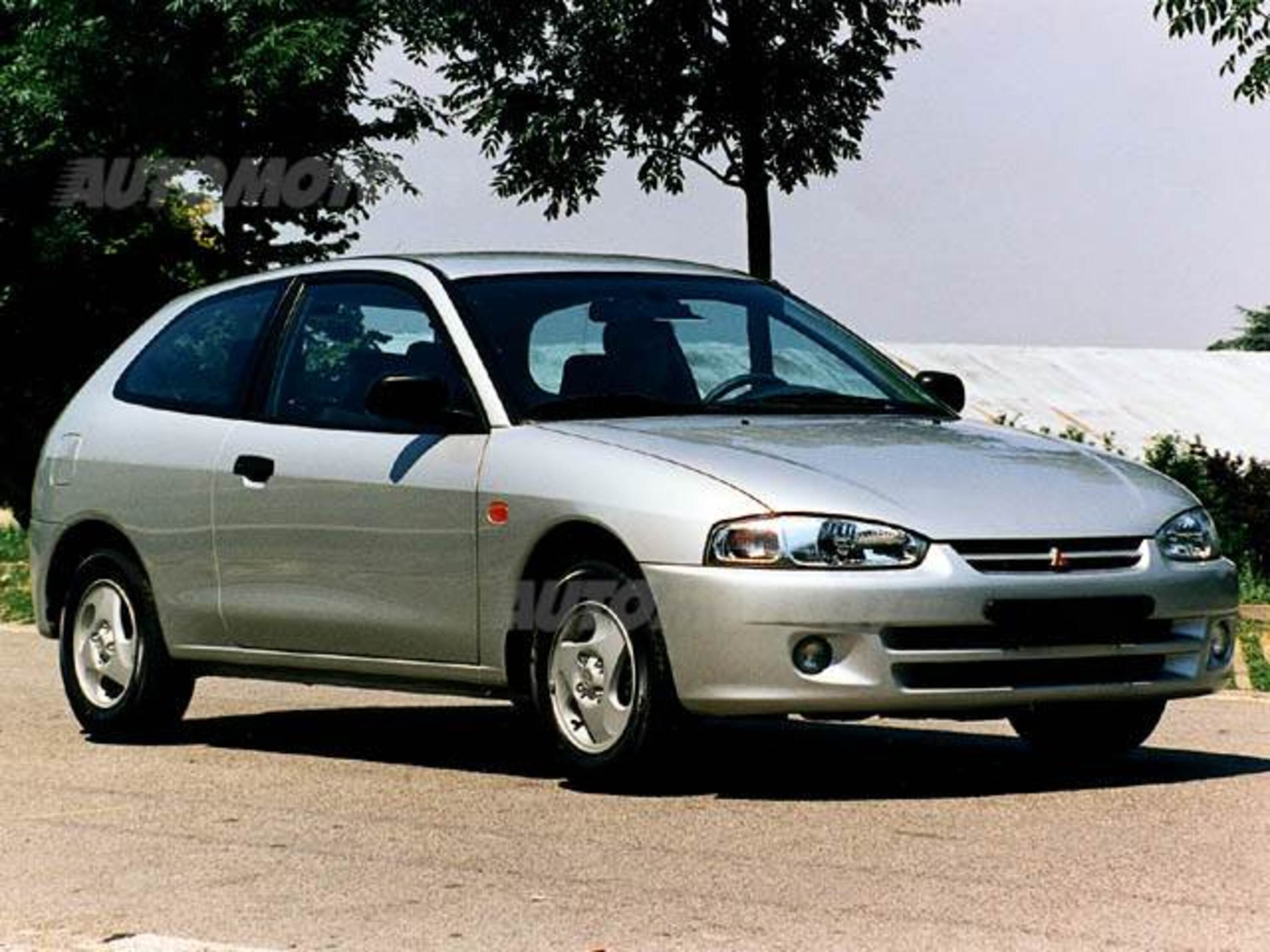 Mitsubishi Colt (1997-01)