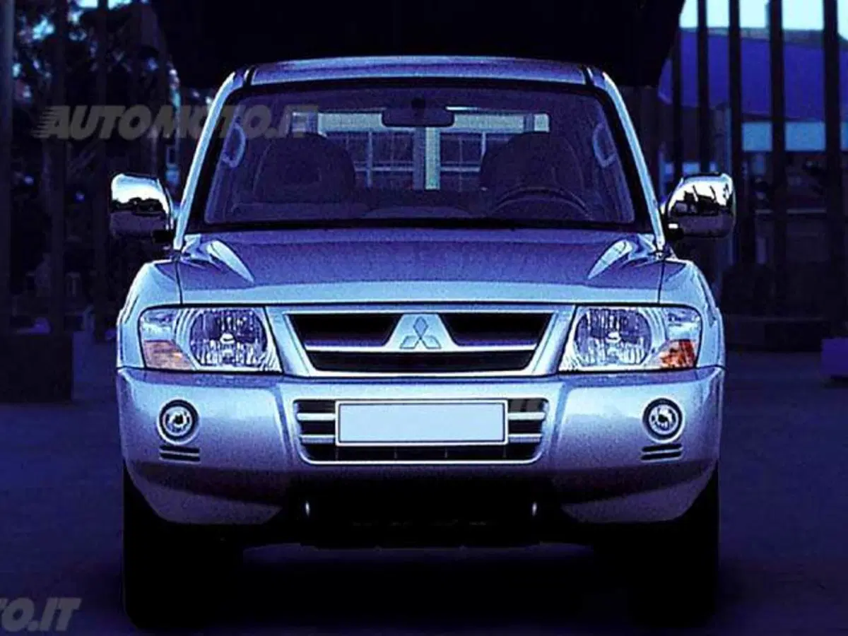 Mitsubishi Pajero 3.2 16V DI-D 5p. GLS1
