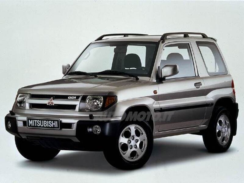 Mitsubishi Pajero 1.8 16V GDI 3 porte Target