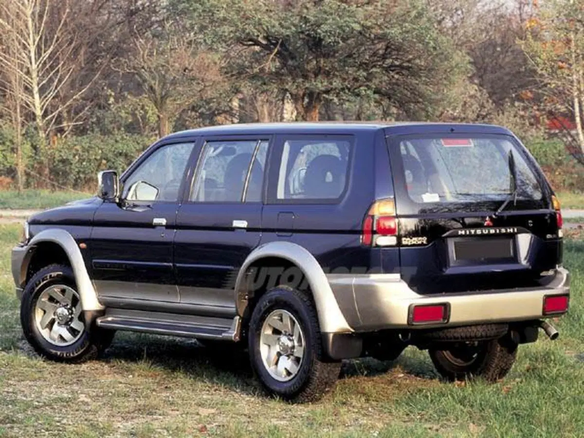 Mitsubishi Pajero 2.5 TDI GLX