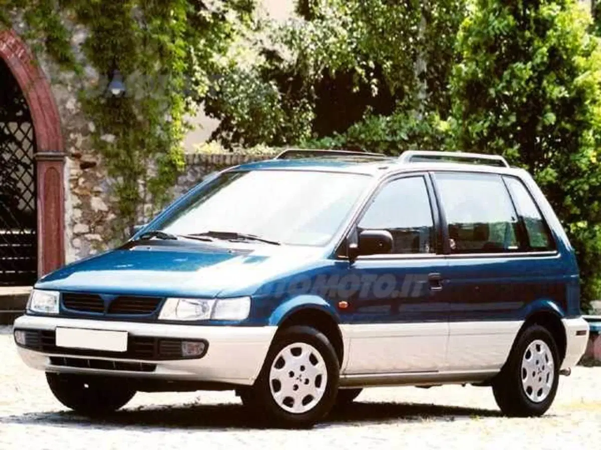 Mitsubishi Space Runner 1.8i 16V cat GLX