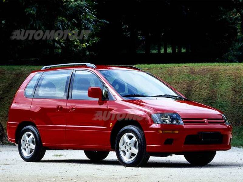 Mitsubishi Space Runner (1999-01)