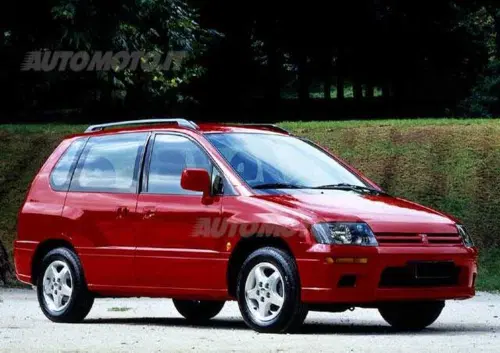 Mitsubishi Space Runner (1999-01)