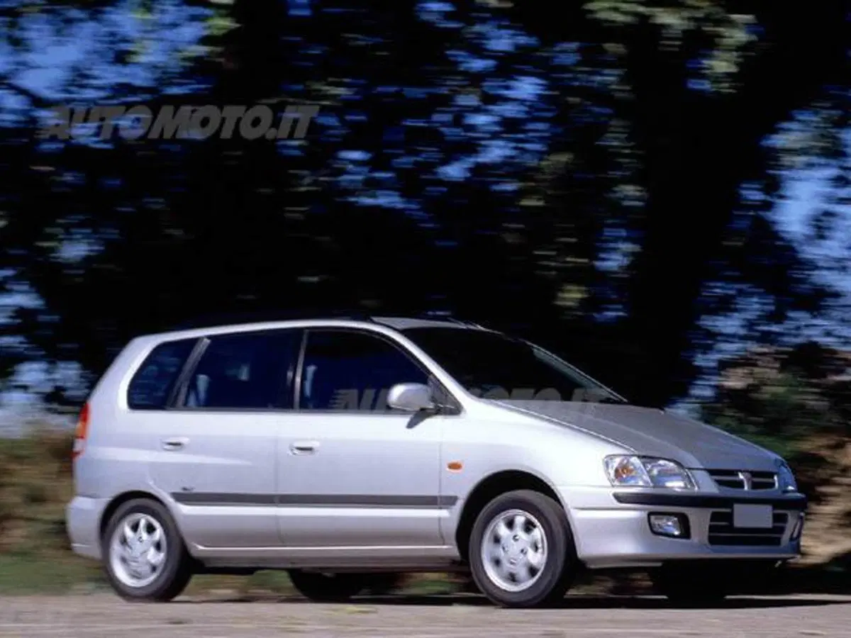 Mitsubishi Space Star 16V cat GLX