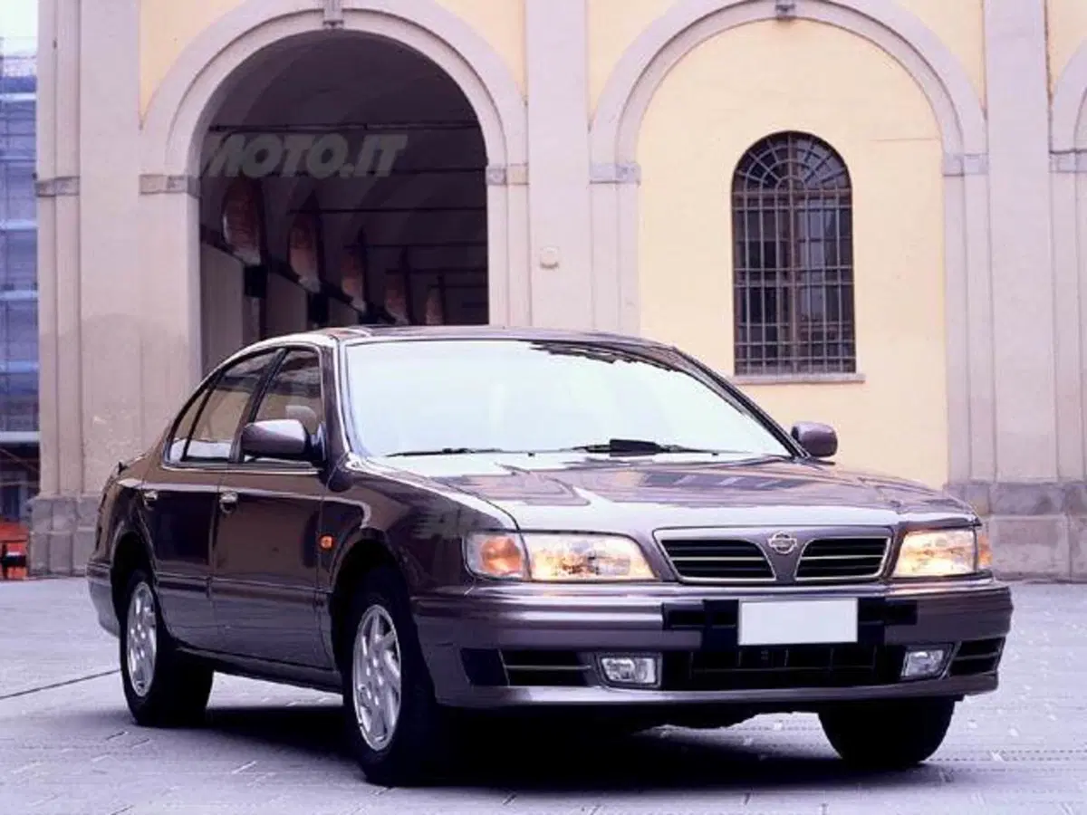 Nissan Maxima QX 3.0i V6 24V cat aut.