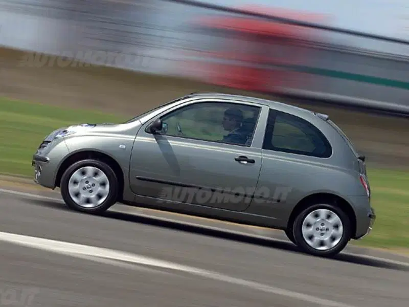 Nissan Micra 1.2 16V 3 porte Active