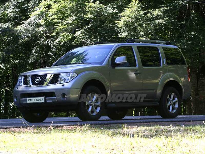 Nissan Pathfinder dCi LE 