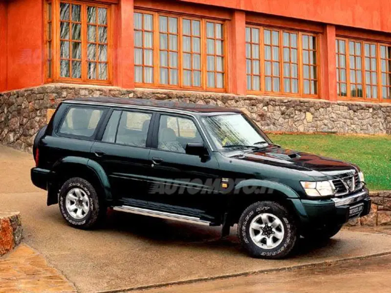 Nissan Patrol GR 3.0 TD Di 5 porte Elegance Wagon