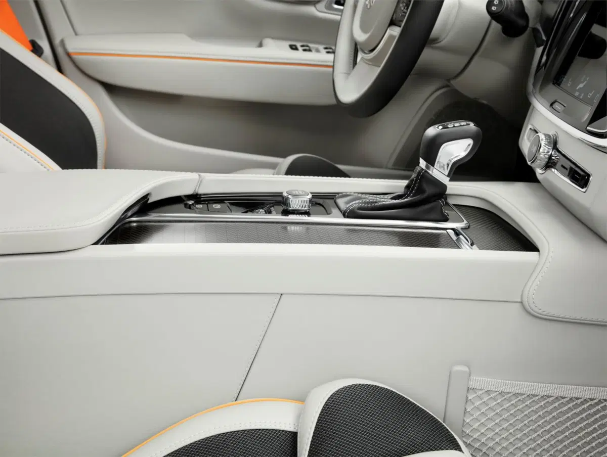 Volvo V90 Cross Country Ocean Race, ritorna la classica edizione speciale (18)