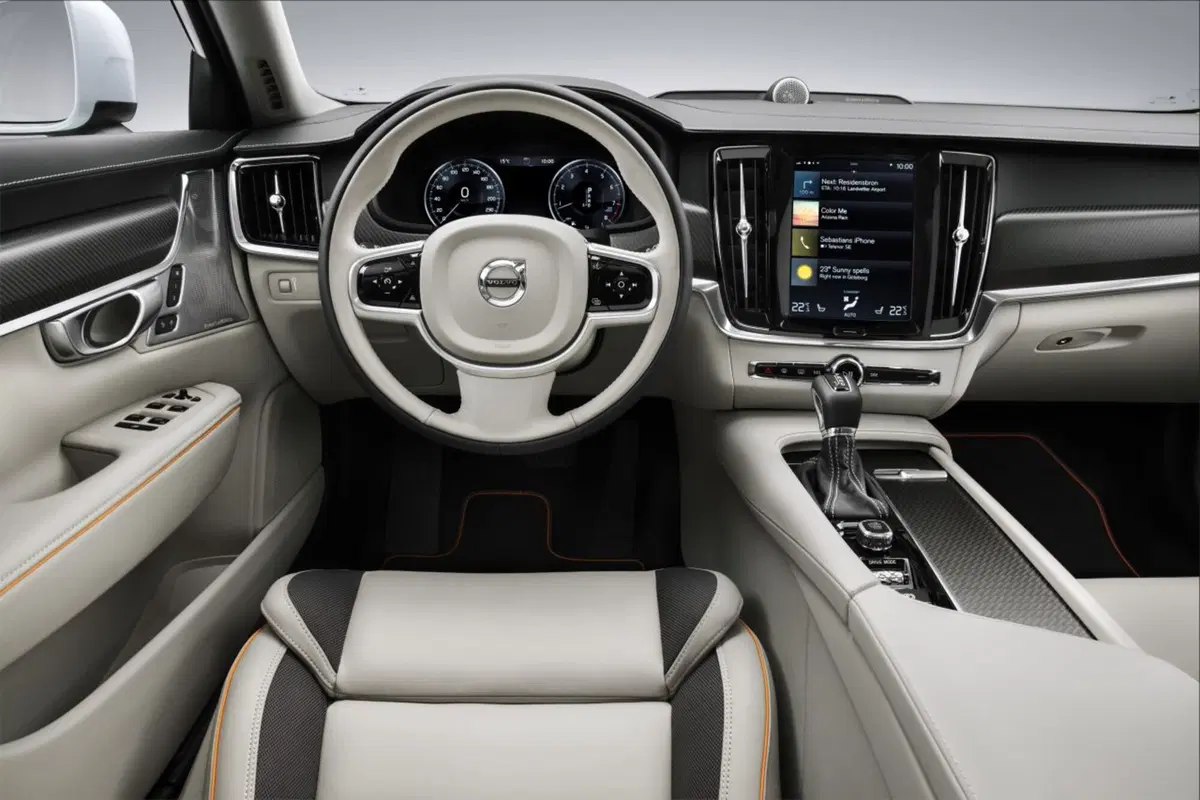 Volvo V90 Cross Country Ocean Race, ritorna la classica edizione speciale (23)
