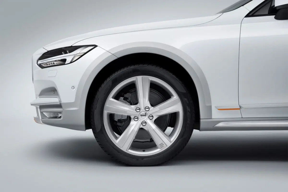 Volvo V90 Cross Country Ocean Race, ritorna la classica edizione speciale (26)