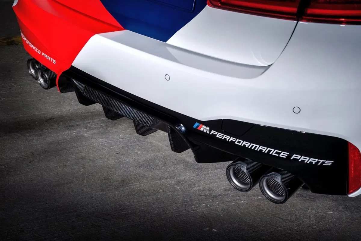 BMW M5 xDrive, la nuova Safety Car della MotoGP 2018 (10)