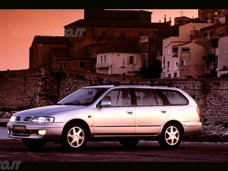 Nissan Primera Station Wagon 1.6i 16V cat Station Wagon SE