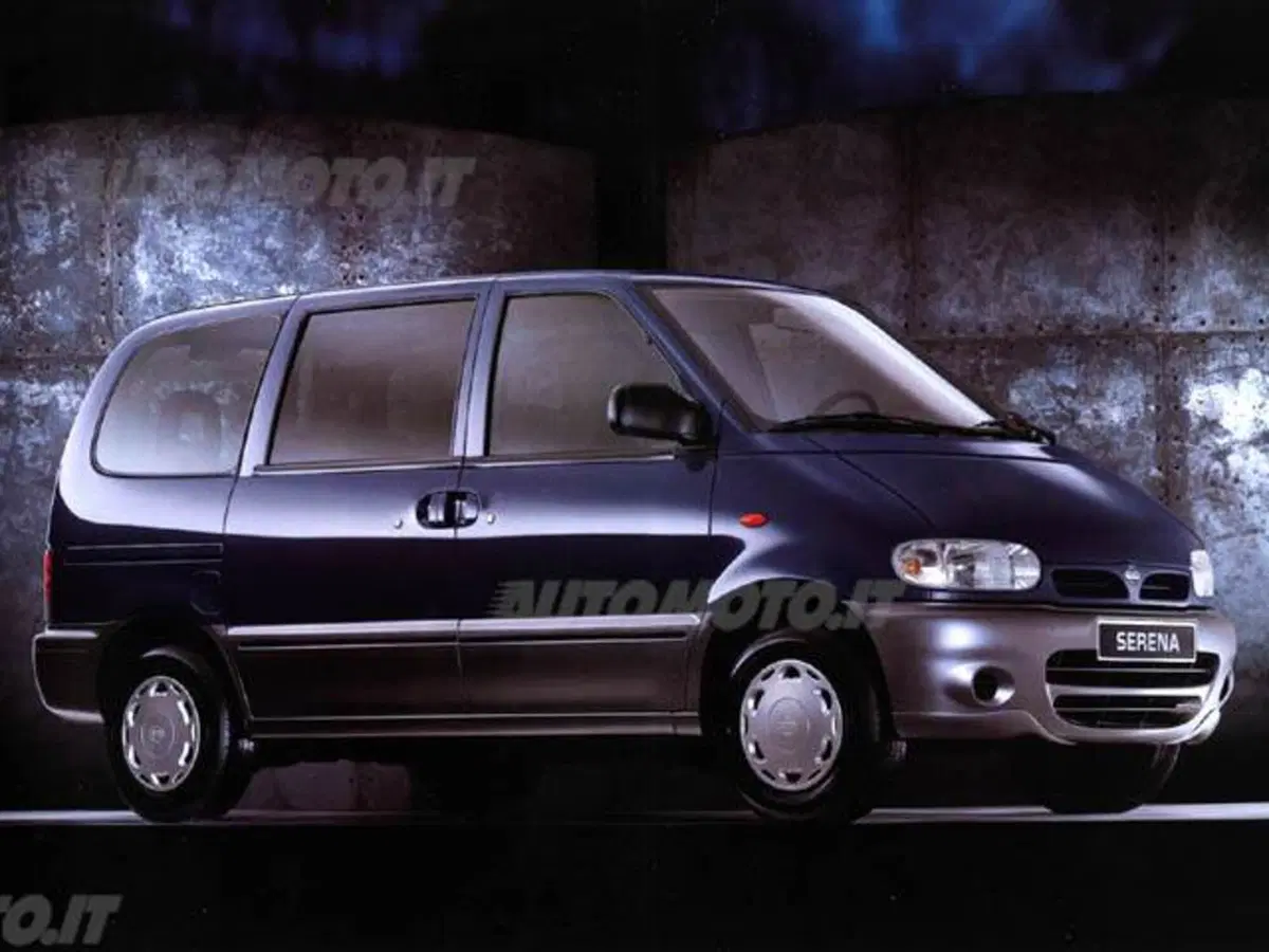 Nissan Serena 16V cat 5 porte SE