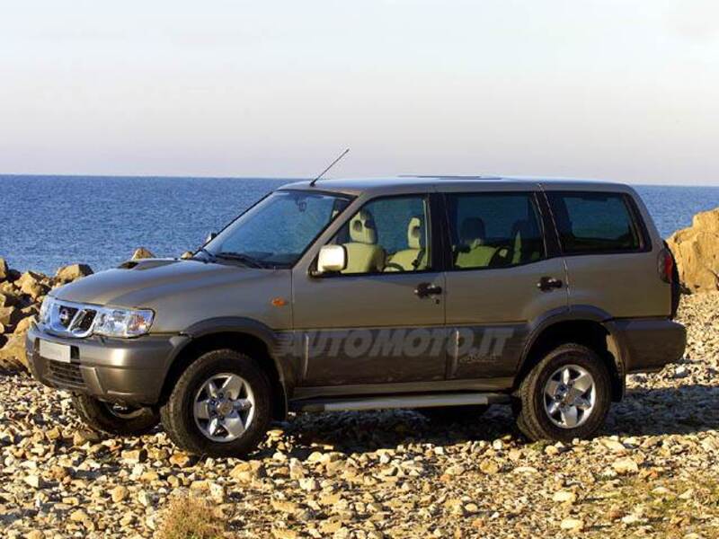 Nissan Terrano 3.0 DiT 5p. Wagon Sport