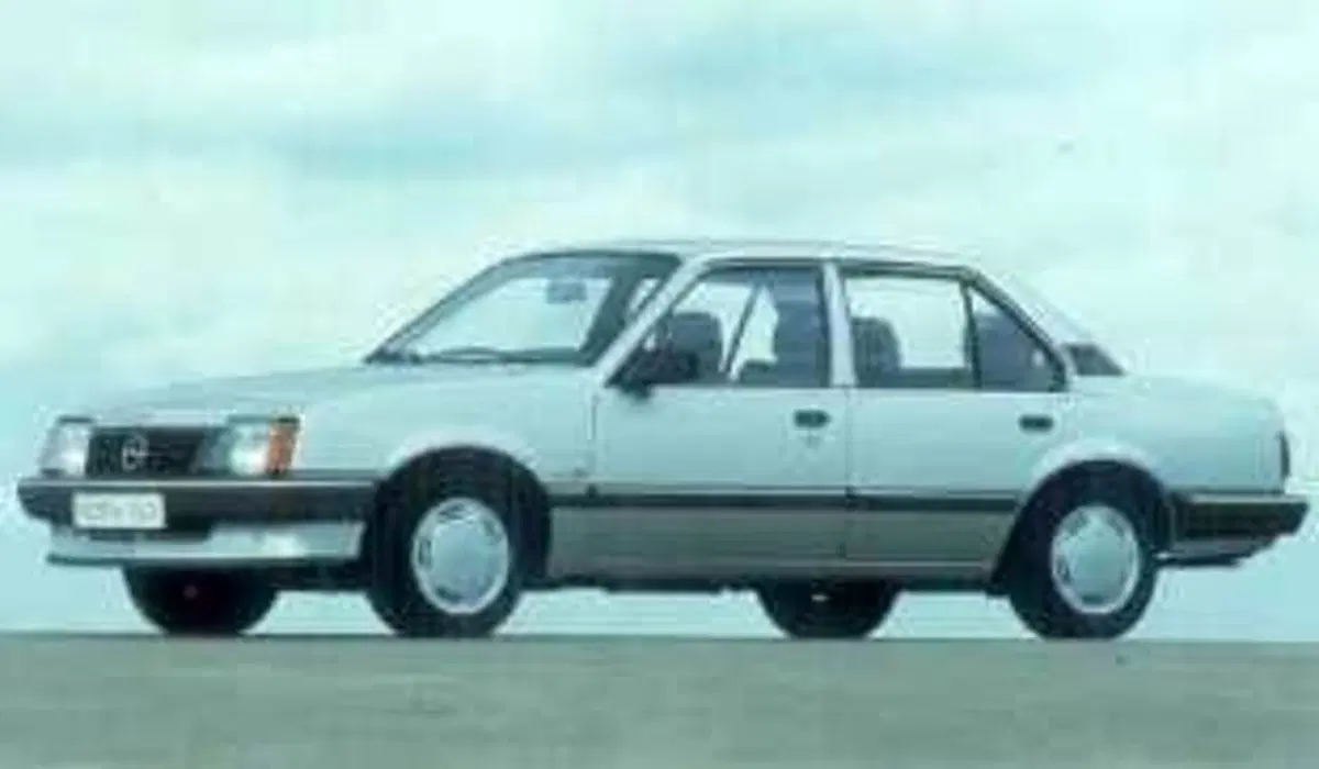 Opel Ascona diesel 4 porte LS