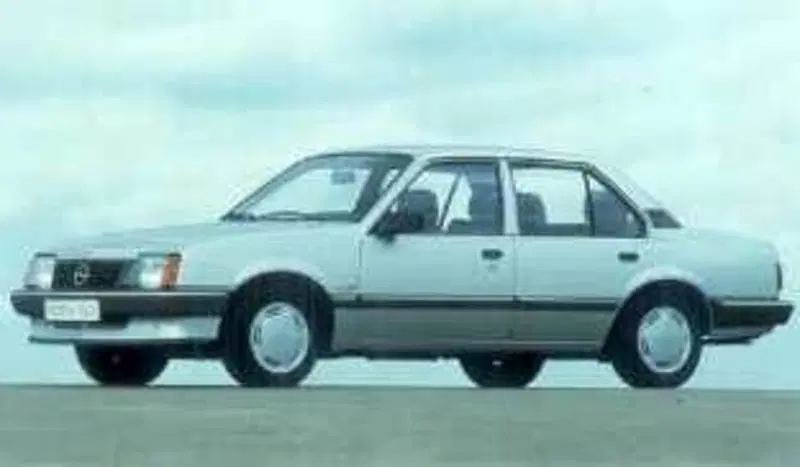 Opel Ascona diesel 4 porte LS