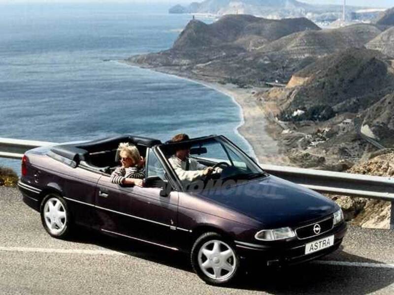 Opel Astra Cabrio (1993-98)