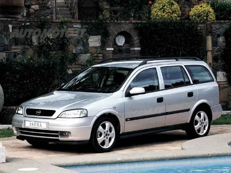 Opel Astra Station Wagon 2.0 16V DTI cat Station Wagon Sport