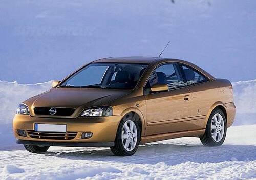 Opel Astra Coup&eacute; (2000-05)