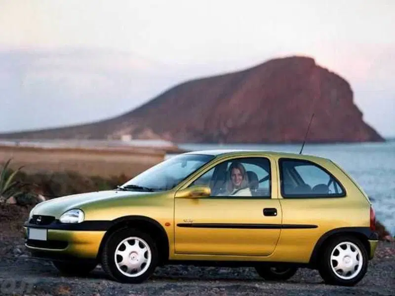Opel Corsa 1.0i 12V cat 3 porte Swing