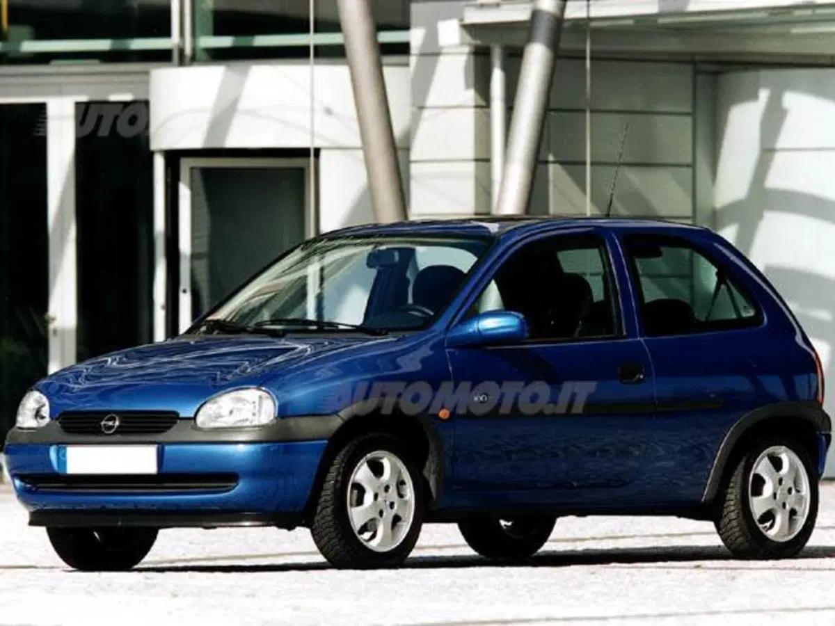 Opel Corsa 1.0i 12V cat 3 porte 100