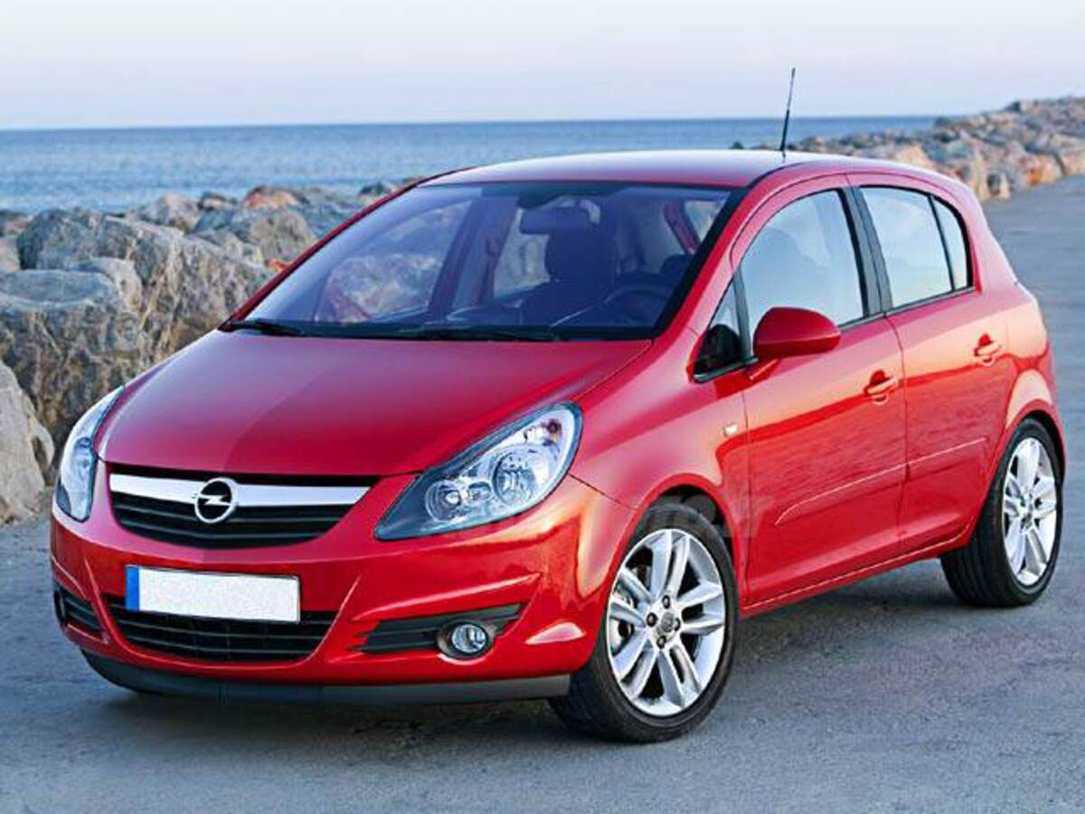 Opel Corsa 1.3 CDTI 90CV 5 porte Enjoy: prezzo e scheda tecnica 