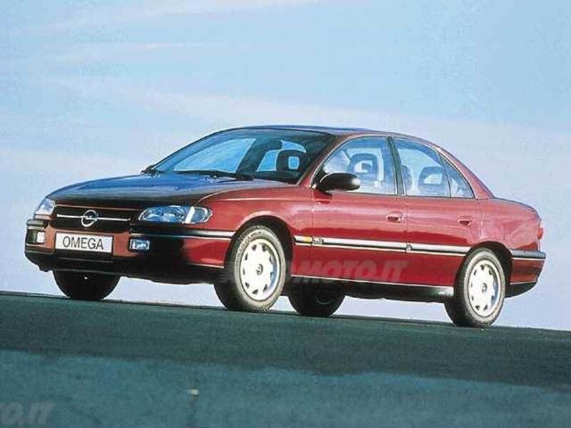 Opel Omega 2.0i 16V cat Class