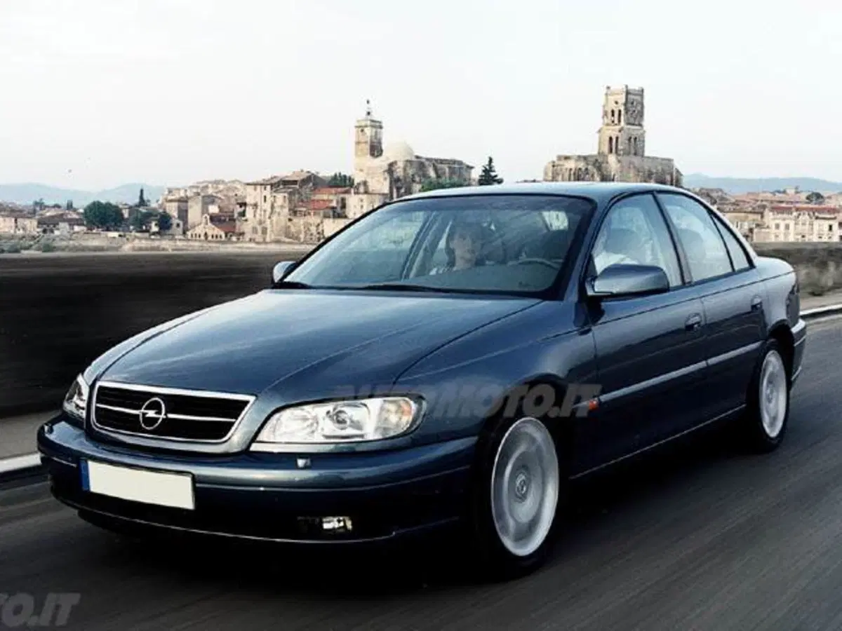 Opel Omega 2.5 TD cat CD Elegance