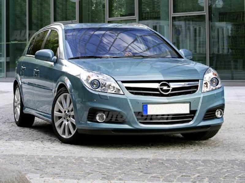 Opel Signum 2.0 Turbo 16V Cosmo 