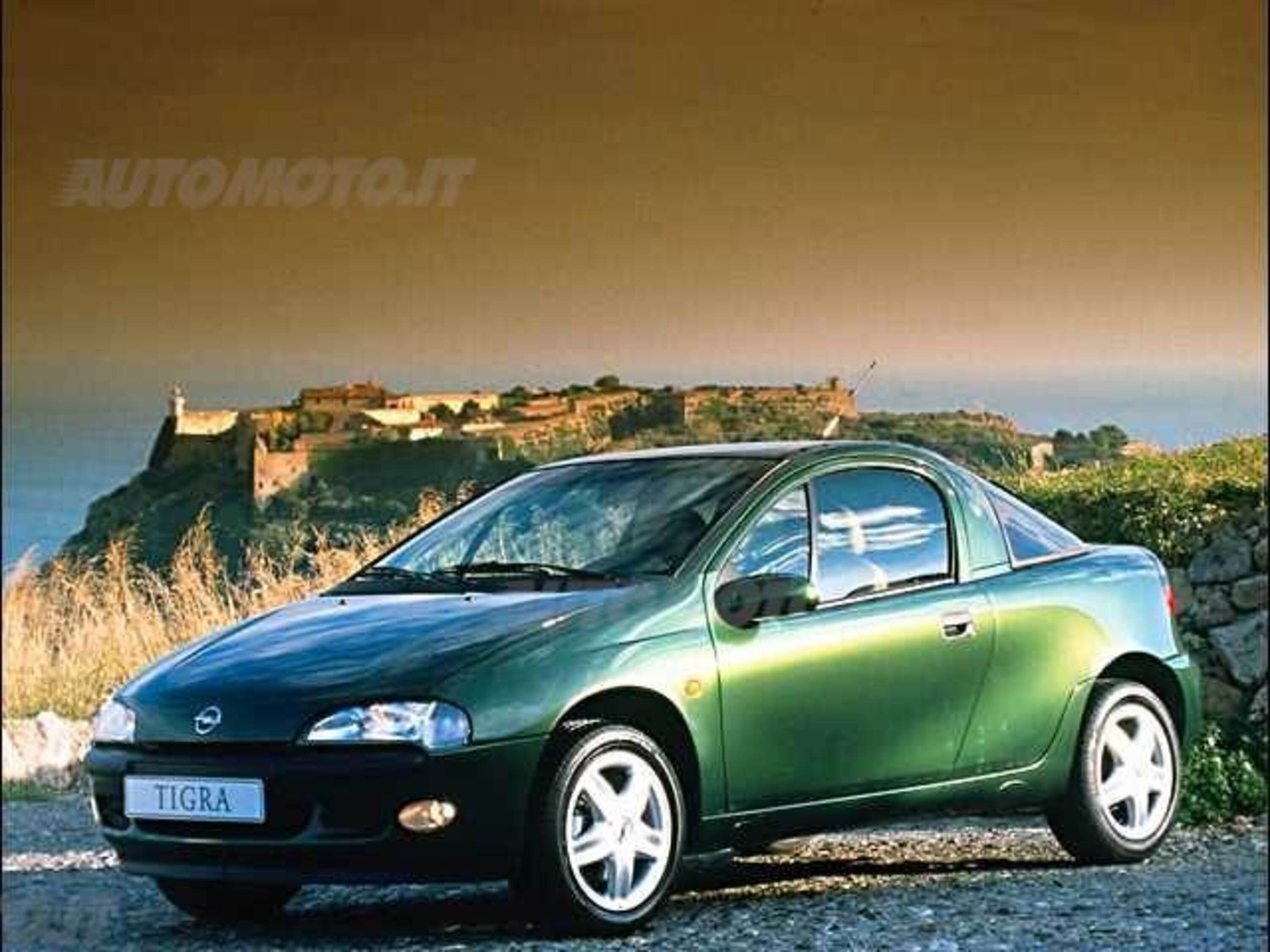 Opel Tigra 16V cat Rio Verde 