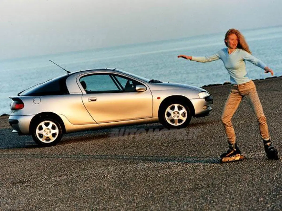 Opel Tigra 16V cat Star Silver