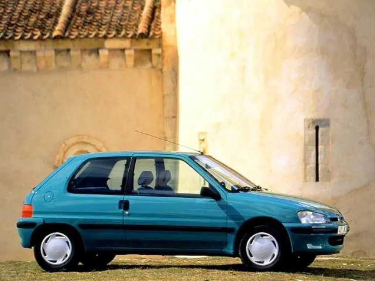 Peugeot 106 cat 3 porte automatica XN