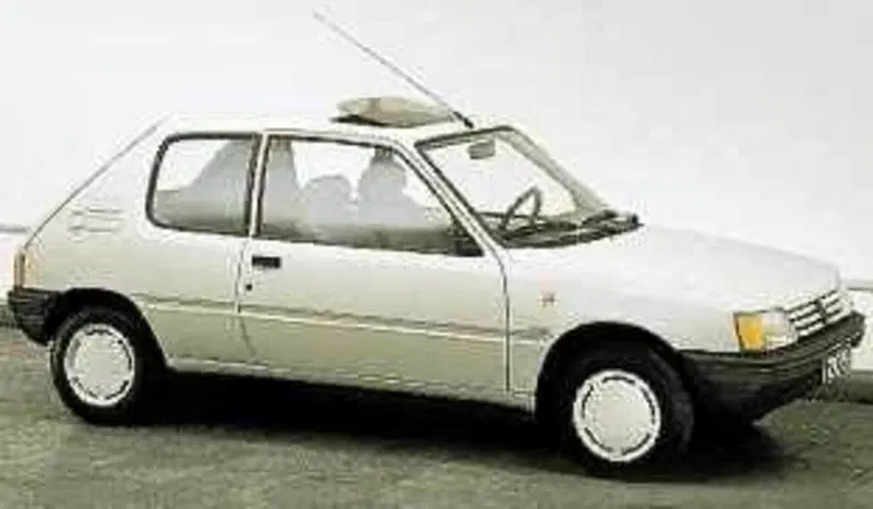 Peugeot 205 cat 3 porte Look