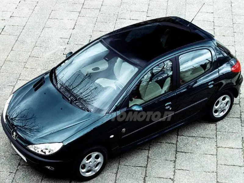 Peugeot 206 16V 5p. Roland Garros