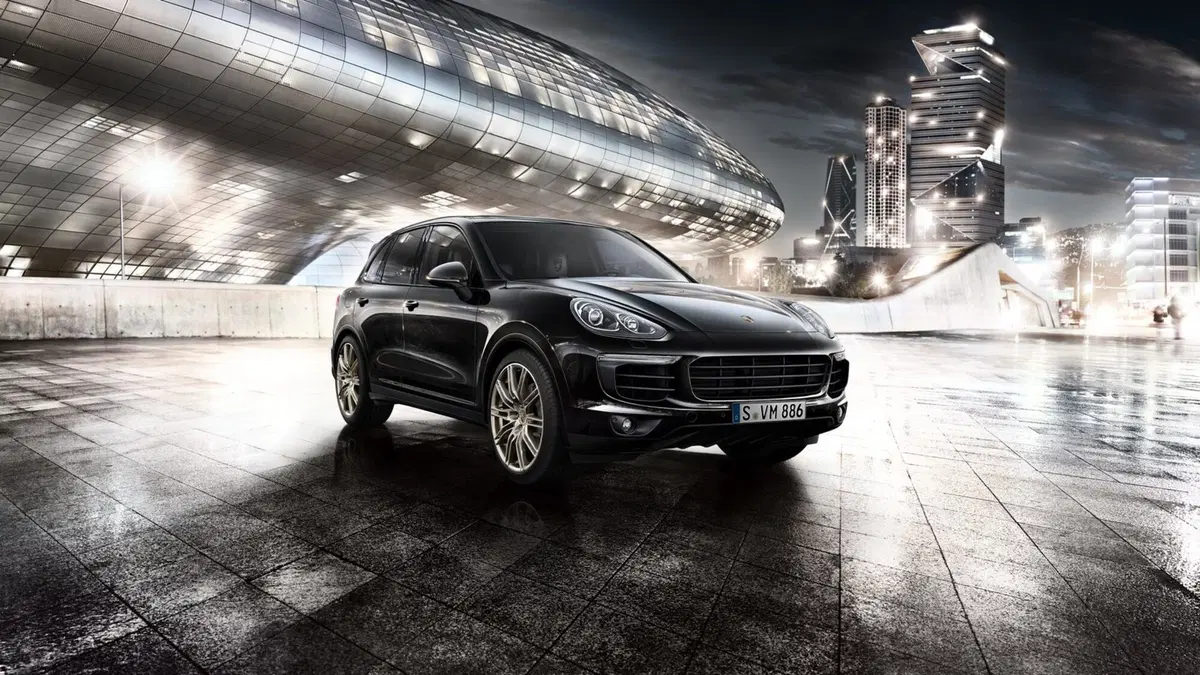 Quale comprare, Confronto: Jeep Grand Cherokee CRD Vs Porsche Cayenne Diesel (9)