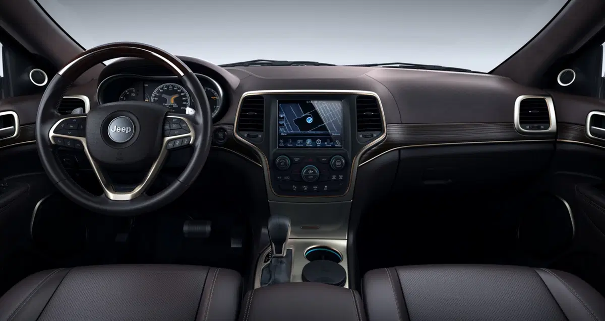 Quale comprare, Confronto: Jeep Grand Cherokee CRD Vs Porsche Cayenne Diesel (6)