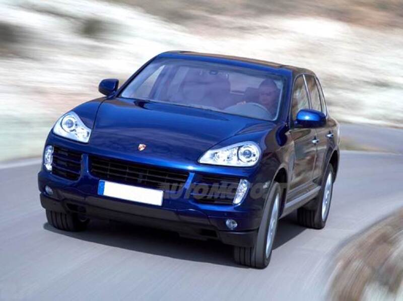 Porsche Cayenne 4.8 S 