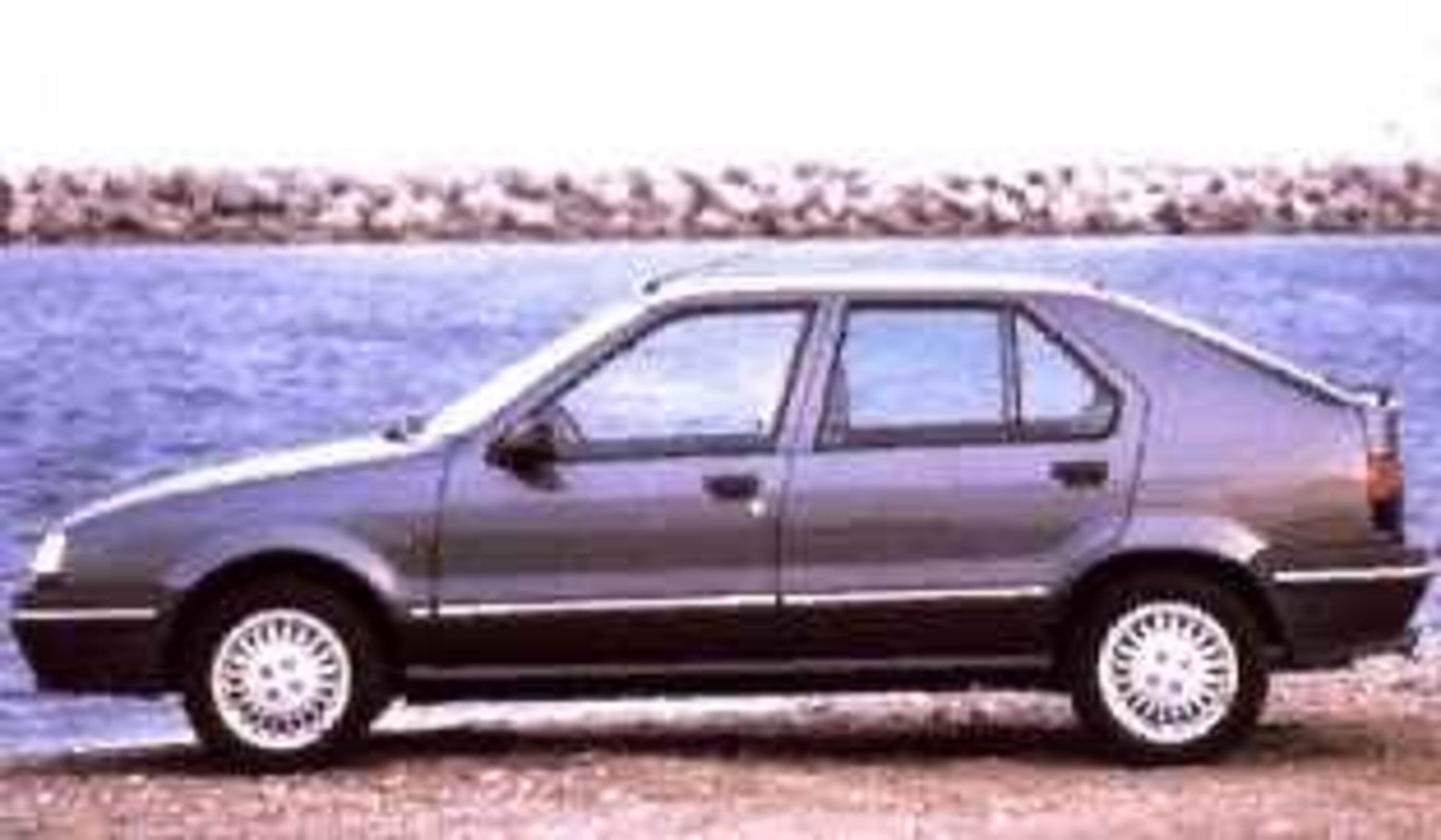 Renault 19 5 porte TXE